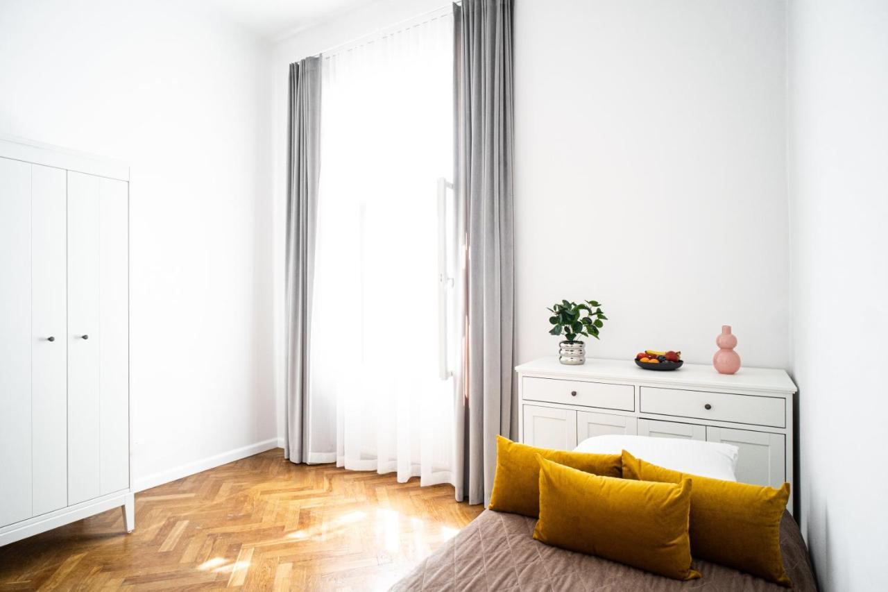 Golden Queen Apartments City Center 克拉科夫 外观 照片